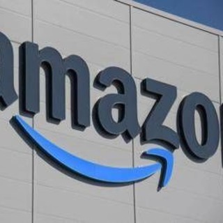 Accordo con l'Agenzia delle Entrate, Amazon pagherà oltre 500 milioni euro al fisco