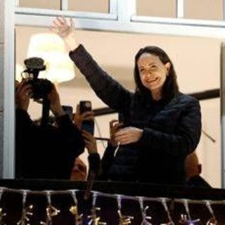 Venezuela, premio Nobel Machado appare in pubblico dopo mesi di clandestinità