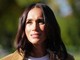 Buckingham Palace mette i paletti a Meghan e Harry: "Qualsiasi iniziativa a titolo personale" Buckingham Palace mette i paletti a Meghan e Harry: "Qualsiasi iniziativa a titolo personale"