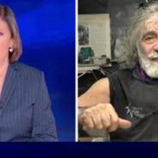 E' sempre Cartabianca, lite furiosa tra Bianca Berlinguer e Mauro Corona: "Strappo il contratto"