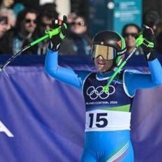 Goggia bronzo in discesa libera a Milano Cortina. Dramma Vonn, caduta e infortunio