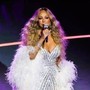 Mariah Carey e il segreto del 'gobbo' nella cerimonia di Milano Cortina Mariah Carey e il segreto del 'gobbo' nella cerimonia di Milano Cortina