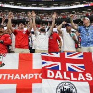 Mondiali, Inghilterra vince e tifosi festeggiano... con gli Oasis Mondiali, Inghilterra vince e tifosi festeggiano... con gli Oasis