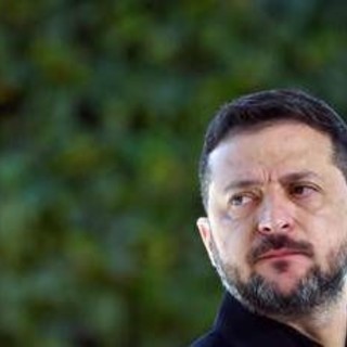 Ucraina, Zelensky propone a Putin incontro al G20 di Miami: "Dobbiamo parlarci" Ucraina, Zelensky propone a Putin incontro al G20 di Miami: "Dobbiamo parlarci"