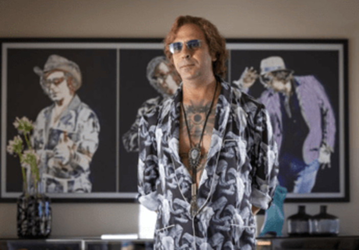 Checco Zalone torna al cinema, fuori il trailer del nuovo film 'Buen camino' Checco Zalone torna al cinema, fuori il trailer del nuovo film 'Buen camino'