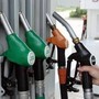 Caro carburanti, Eni fissa un tetto al prezzo di benzina e gasolio. Il governo: "Atto lodevole" Caro carburanti, Eni fissa un tetto al prezzo di benzina e gasolio. Il governo: "Atto lodevole"