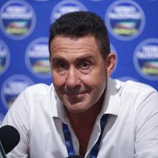 Vannacci: "Femminicidio non esiste, contrario a reato specifico: sono omicidi come tutti gli altri"