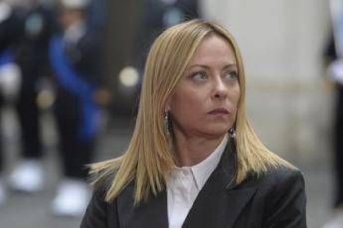 Meloni oggi a Parigi, Europa discute piano per Stretto di Hormuz