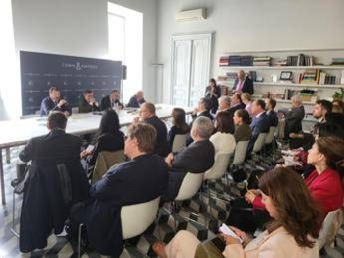 Osservatorio Manageritalia, maggiori indicatori economici legati a settore servizi