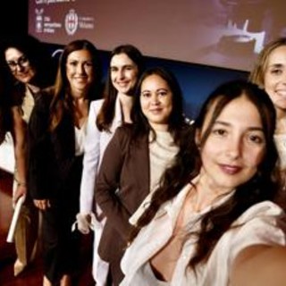 L'Oréal e Unesco premiano sei giovani scienziate di talento L'Oréal e Unesco premiano sei giovani scienziate di talento