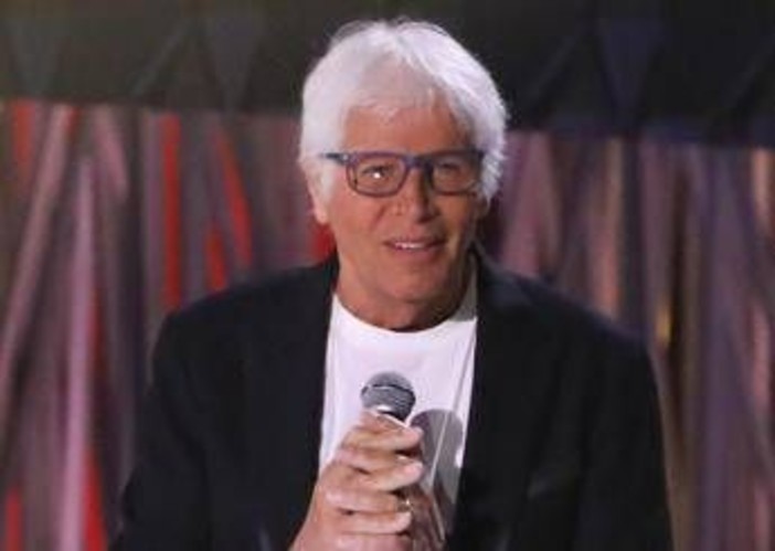 Morte Sandro Giacobbe, le metastasi alle ossa e le ultime cure: così parò in tv della malattia Morte Sandro Giacobbe, le metastasi alle ossa e le ultime cure: così parò in tv della malattia