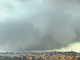 Tromba d'aria a Roma, alberi e rami caduti ma nessun ferito - il video del vortice Tromba d'aria a Roma, alberi e rami caduti ma nessun ferito - il video del vortice
