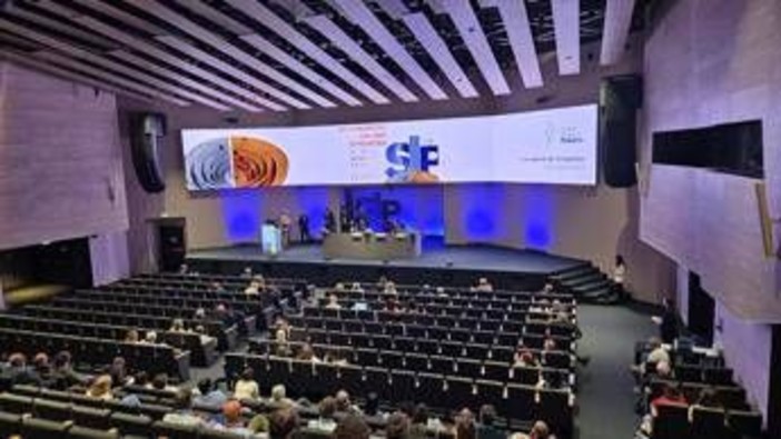 I pediatri: "Dalla prevenzione alle cure su misura, cambia il futuro dei bambini" I pediatri: "Dalla prevenzione alle cure su misura, cambia il futuro dei bambini"