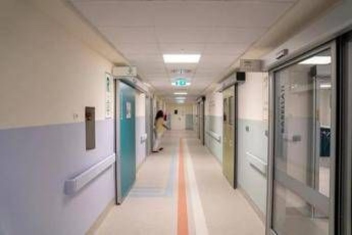 Potenza, 36enne partorisce all'ospedale di Lagonegro e poi muore: aperta un'inchiesta