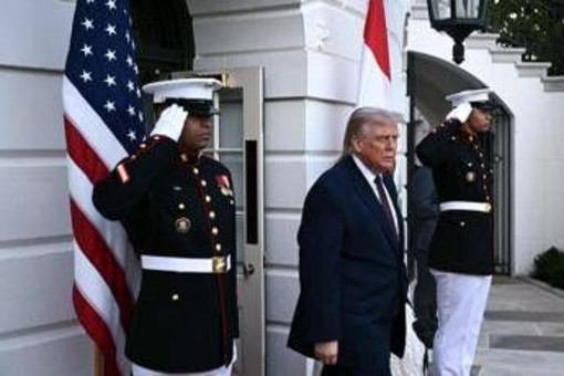 Usa-Iran, nuovi negoziati in vista. Trump: "Presto novità". Europa prepara piano per Hormuz Usa-Iran, nuovi negoziati in vista. Trump: "Presto novità". Europa prepara piano per Hormuz