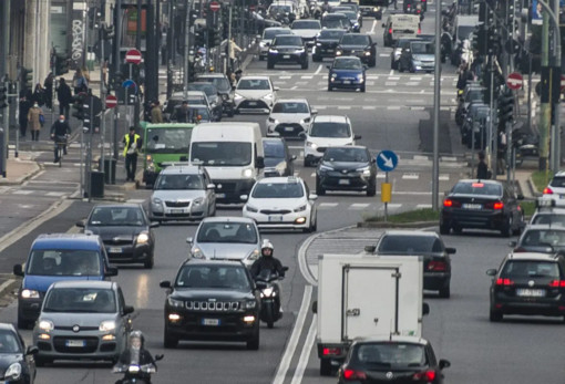 A febbraio in crescita il mercato dell’auto A febbraio in crescita il mercato dell’auto