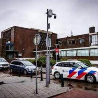 Paesi Bassi, esplode ordigno fuori da sinagoga a Rotterdam: 4 arresti