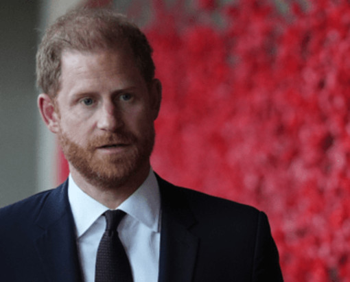 Harry torna a casa con la famiglia, incontrerà William? L'ipotesi e il desiderio Harry torna a casa con la famiglia, incontrerà William? L'ipotesi e il desiderio