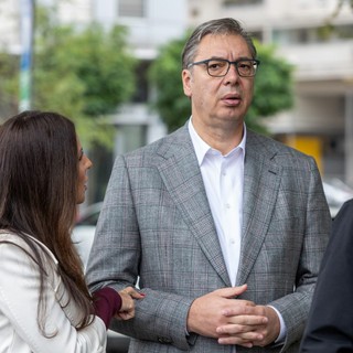 Svolta alle elezioni politiche in Serbia, Vucic riconosce sconfitta