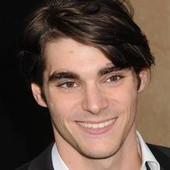 Morto a 34 anni RJ Mitte, addio al Walter White Jr. di 'Breaking Bad' Morto a 34 anni RJ Mitte, addio al Walter White Jr. di 'Breaking Bad'