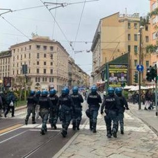 Scontri ai cortei, Mattarella: "Ovunque violenze inaccettabili, solidarietà alle forze dell'ordine"