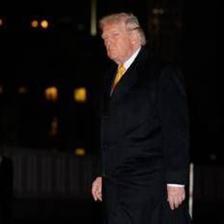 Minneapolis, Trump cambia strategia: via gli agenti Ice Minneapolis, Trump cambia strategia: via gli agenti Ice