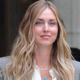 Chiara Ferragni: "Credo ancora nei social. Scrivere un libro? E' un'idea" Chiara Ferragni: "Credo ancora nei social. Scrivere un libro? E' un'idea"