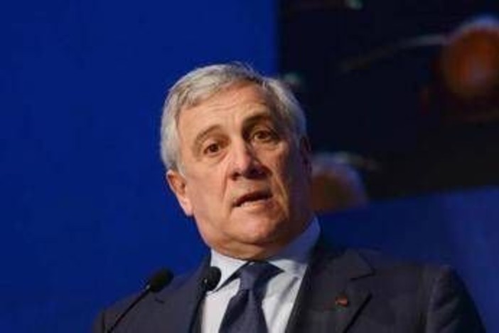 Tajani: "Sventati attacchi hacker russi a siti Milano-Cortina e ambasciate"