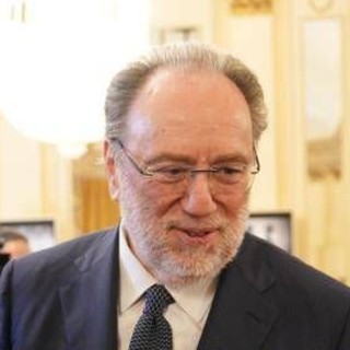 Riccardo Chailly, condizioni stabili per il direttore d’orchestra dopo il malore alla Scala