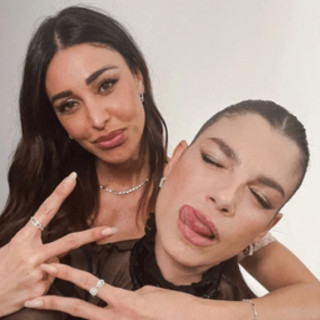 Belen scrive a Emma, il botta e risposta social che cancella il passato (e De Martino) Belen scrive a Emma, il botta e risposta social che cancella il passato (e De Martino)