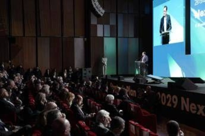 Fs, Tanzilli: "Aggiornamento piano strategico testimonia rafforzamento del gruppo" Fs, Tanzilli: "Aggiornamento piano strategico testimonia rafforzamento del gruppo"