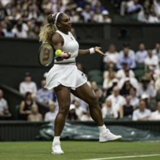 Serena Williams subito k.o. a Wimbledon, Joint vince in 3 set