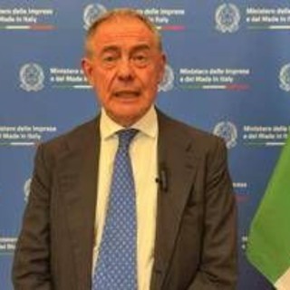 Lavoro, Urso: "Siamo su strada giusta, qualità è priorità"