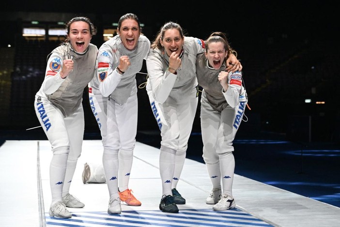 Azzurre del fioretto vincono l’oro, Italia chiude i Mondiali con otto medaglie