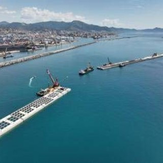 Porti: Webuild, nuova diga foranea di Genova, affondato il 22° cassone