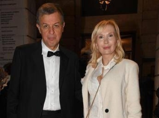 Ex parlamentare Lusetti e moglie su caso Claudia Conte: "Noi separati dal 2018" Ex parlamentare Lusetti e moglie su caso Claudia Conte: "Noi separati dal 2018"