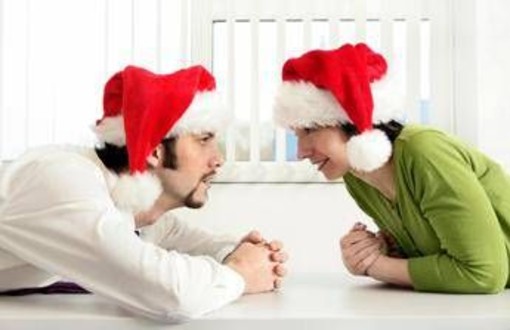Natale, come gestire le giornate senza scuola: i consigli della pedagogista ai genitori Natale, come gestire le giornate senza scuola: i consigli della pedagogista ai genitori