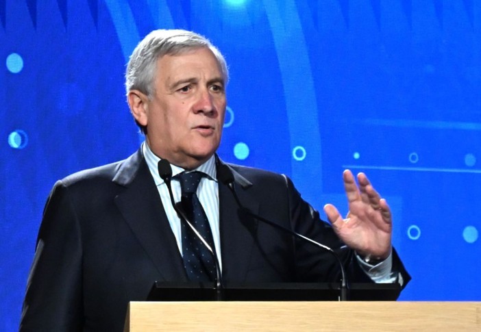 Ucraina, Tajani “Sosteniamo il tentativo Usa, continuano gli aiuti a Kiev”