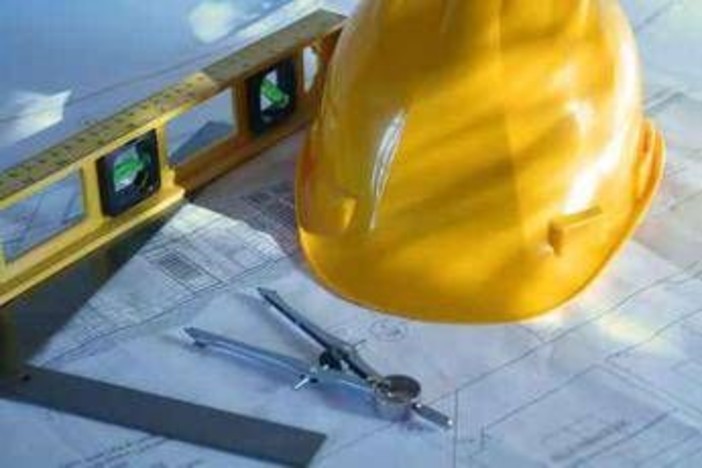 Centro studi Cni: "14,6 miliardi di euro di fatturato dalla categoria degli ingegneri"