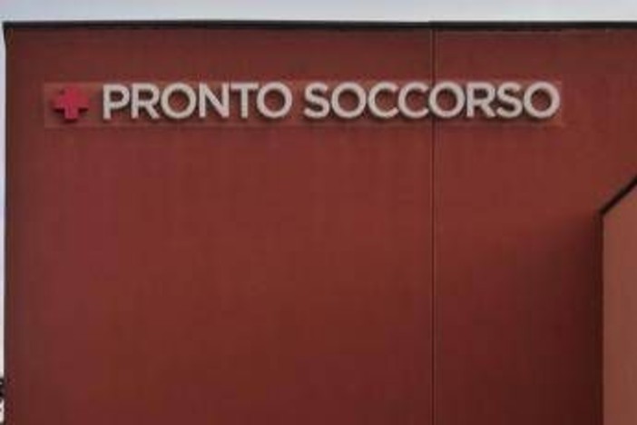 Agrigento, bambino di 10 anni precipita da primo piano del palazzo: è grave